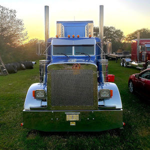 Meet your Posher, Blake